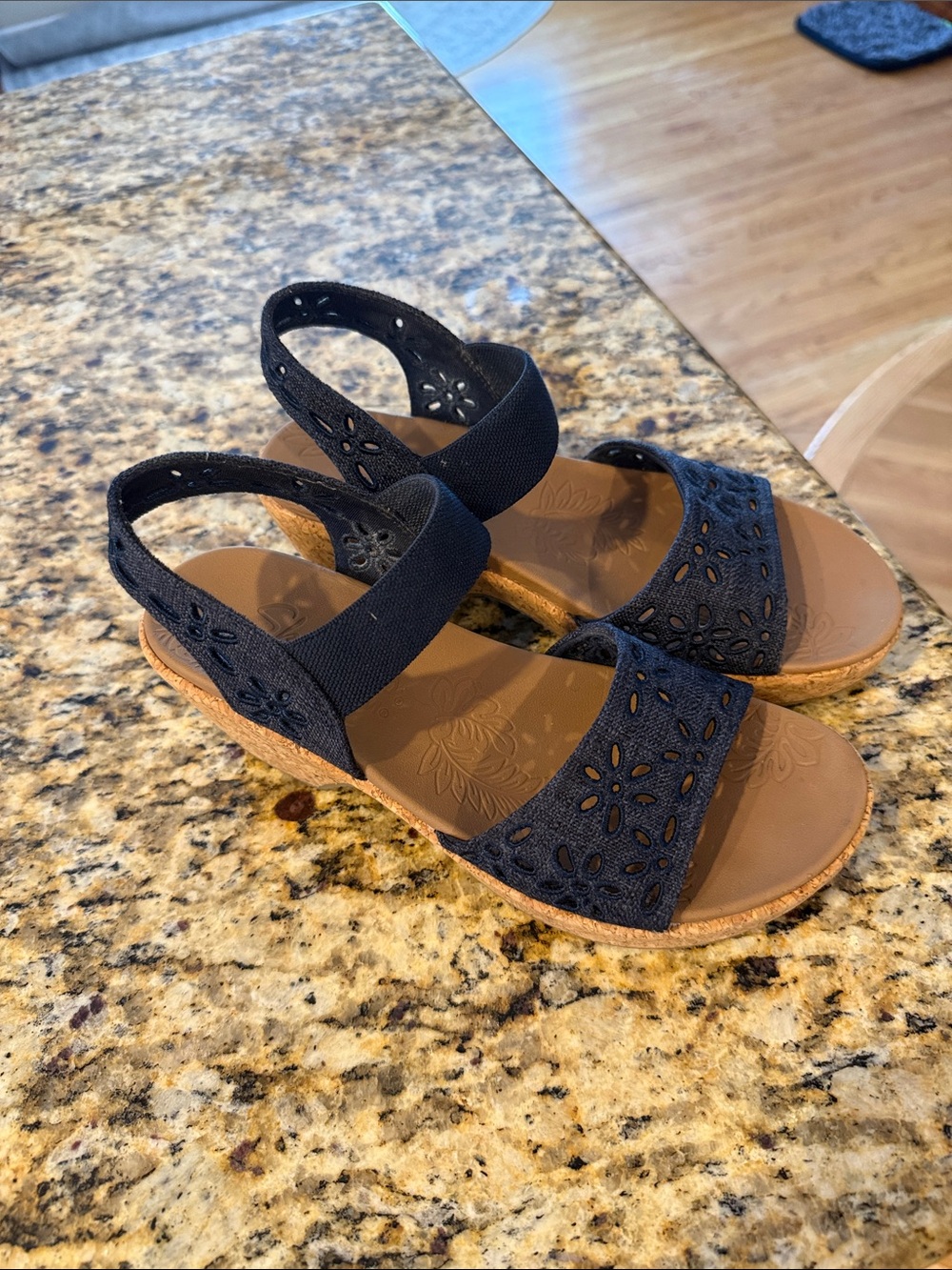 Skechers Luxury Navy Blue Floral Cutout Elastic Strap Sandals.
